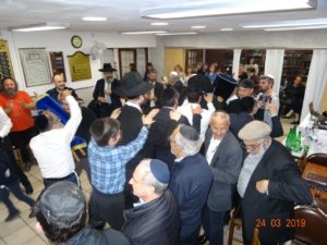 Hakhnassat Sefer Torah Dvar Avraham Danse