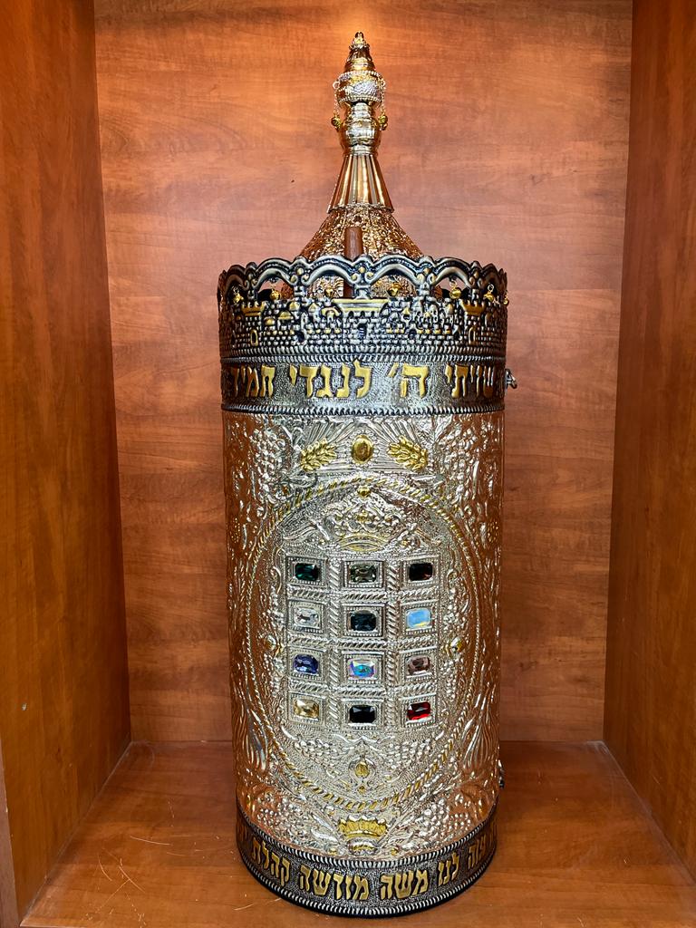 Boitiers de Sifré Thora/ קופסאות סיפרי תורה 17 Boitiers de Sifré Thora/ קופסאות סיפרי תורה